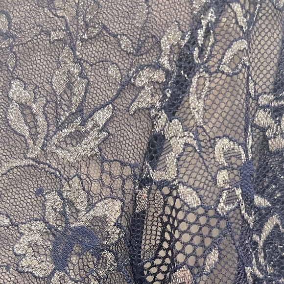 Victoria Secret Dream Angels Allure Shimmer Long-Sleeve Bra Longline Navy Large - Picture 8 of 15